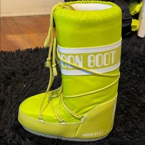 COPY - Neon Yellow Moon Boots